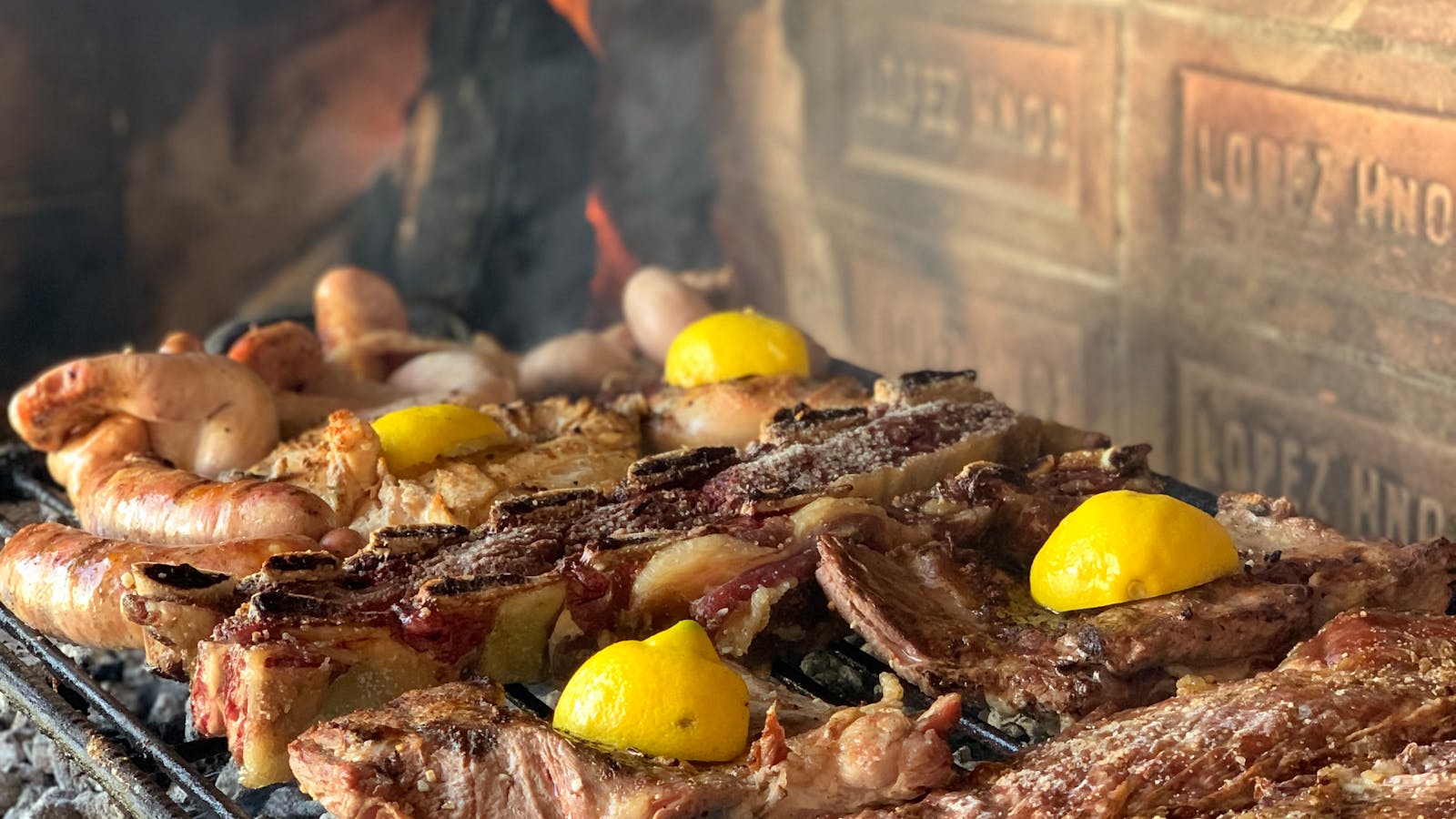 Clásico asado rosarino — entrada + asado completo