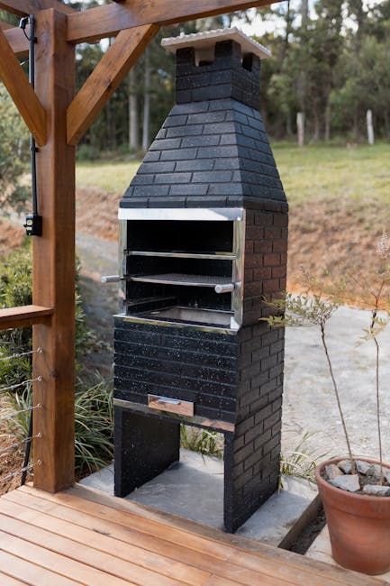 Urban table prepared to share food and fire